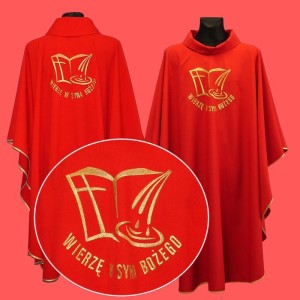 Wierzę w Syna Bożego - ornat czerwony.