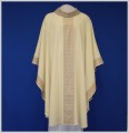 Ornat kremowy z satynowymi wyłogami - przód..jpg