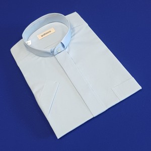 Niebieska koszula kapłańska, z krótkim rękawem - polanex